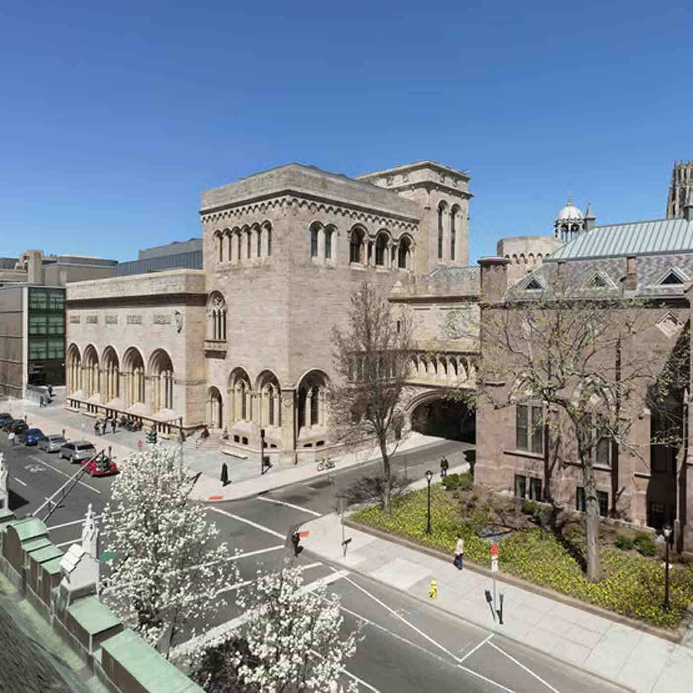 Parking Near Yale University Art Gallery in New Haven, CT